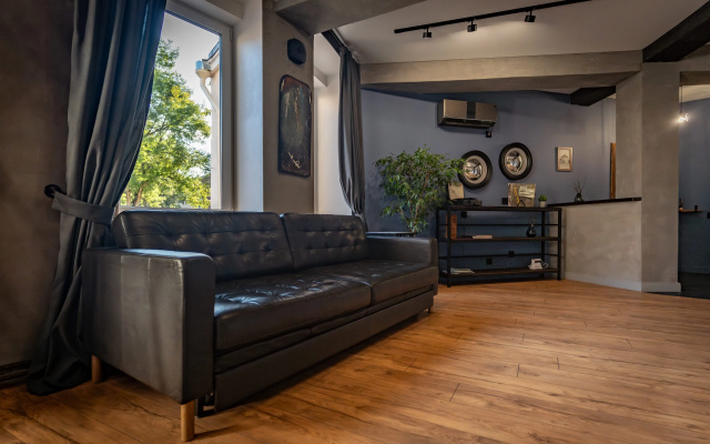 Kvartira Jail Apart prostornye apartamenty 105 m2 v centre Vyborga s dvuma spal'nami