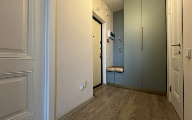 Yevro 2-kom Loginova 7/2-488 Apartments