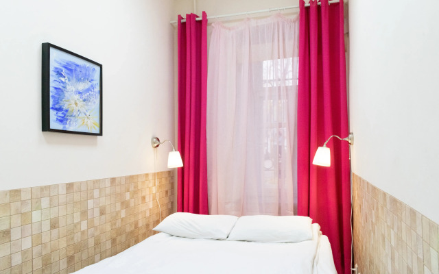 Хостел АртКапсул