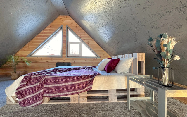 Частный дом с Баней Барн Хаус в стиле Лофт-Бохо