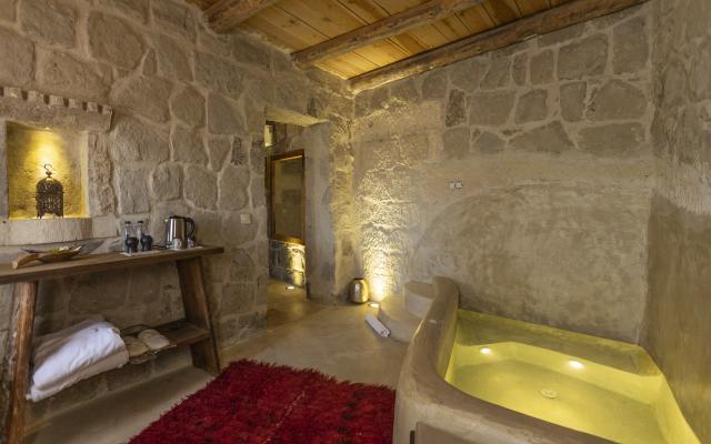 Doda Artisanal Cave Hotel