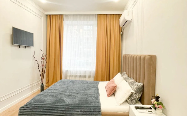 V Zhk Alpamys 1-Komnatnye Flat