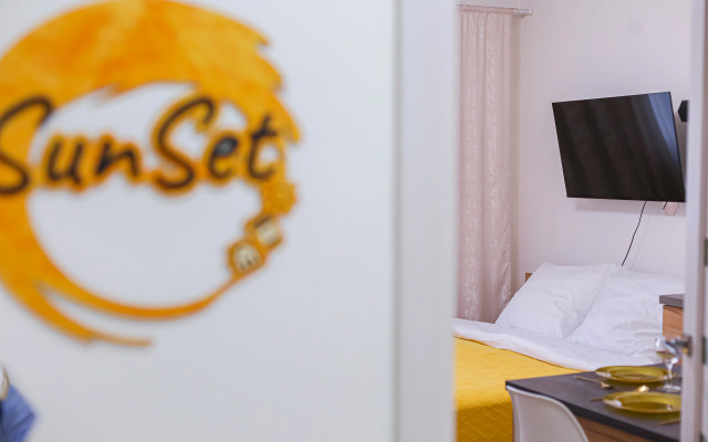 Апартаменты SunSet Новокузнечихинская 8