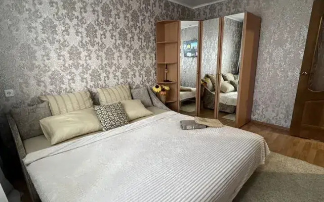 Квартира на Бажова 15