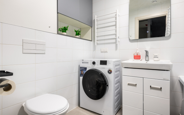 Vidovaya svezhaya odnushka dlya 4 gostey na Maloy Ochakovskoy Flat