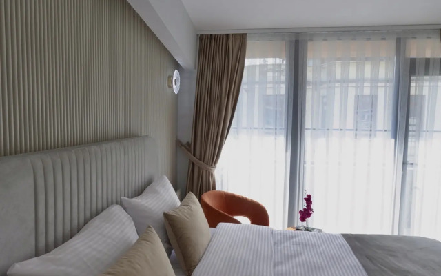 Отель The Galata Aramis