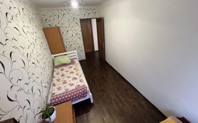 V Tsentre Goroda Flat