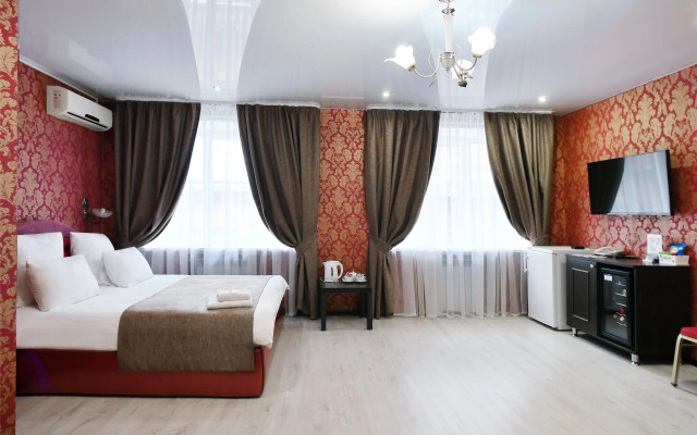 Gloriya Hotel