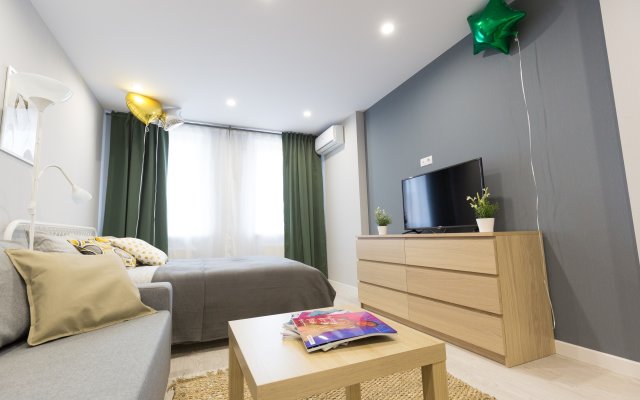 Апартаменты Азбука на Коммунистической 11/1