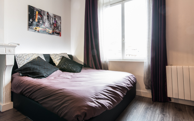 Coxy Saxe Gambetta Apartments