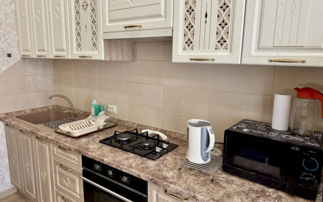 Квартира 121 с балконом в ЖК Черноморский Толстый мыс