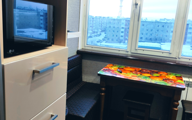 Квартира рядом ДЦ Ямал, Новатэк