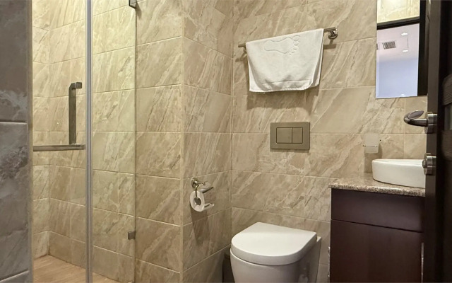 Апартаменты с 1 спальней и балконом от Sweet Home