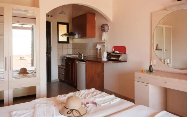 Canal D'Amour Village Apartments