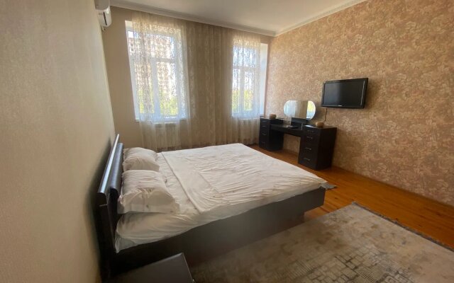 Bujnakskiy park Apartments