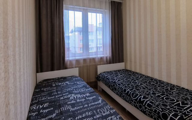 Dvukhkomnatnye V Novom Mikrorayone Levoberezhny Apartments
