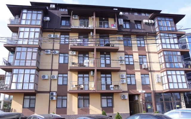 Квартира однокoмнaтная 37 м² пeрвaя линия у мopя