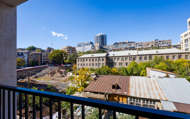 Keygo 0197 Ryadom S Parkom Imeni Diany Abgar Apartments