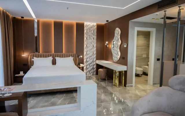 Курортный отель Brilliant Spa