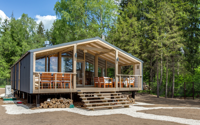 Na Beregu Vodokhranilischa Private house