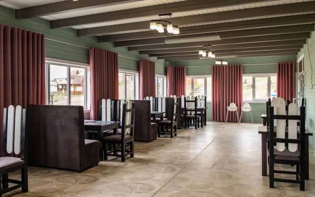 Bayar Hotel