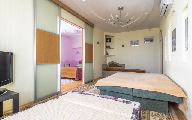 Апартаменты Gorkiy House с видом на Большую Покровскую 32-2