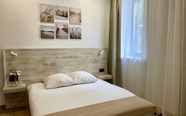 Apartment Semeynye Dvukhkomnatnye Apartamenty Na Ulitse Glavnoy, 21m
