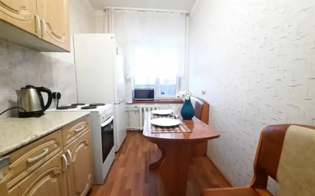 Apartamenty s Vidom na Gorod na Holmogorskaa 4B