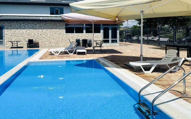 Calypso Hotel