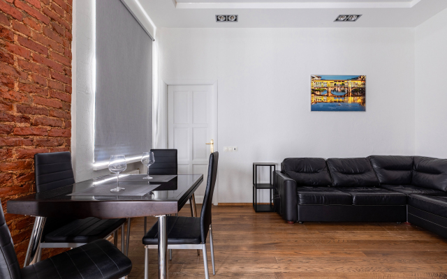 Mojka 28 U Ermitazha Apartments