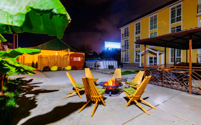 Апартаменты Dacha hotel sirius