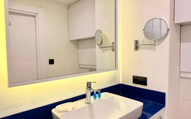 Orbi A 4049 Apartments