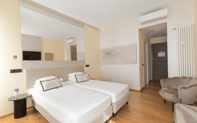 Бутик-отель AH Fashion District