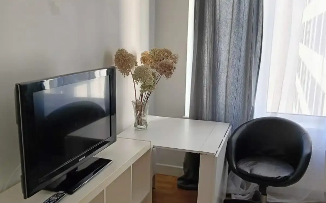 V Novom Komplekse Na Neve Flat