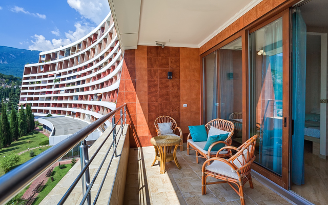 Familiya Elit Apartments 1