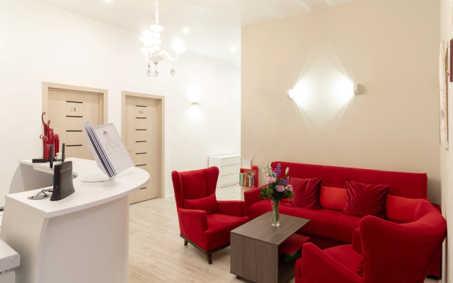 7 Slonov Boutique Hotel