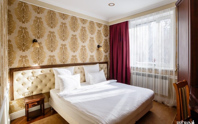 Brown Hotel