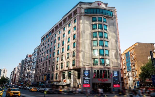 Отель Ramada Plaza By Wyndham Istanbul City Center