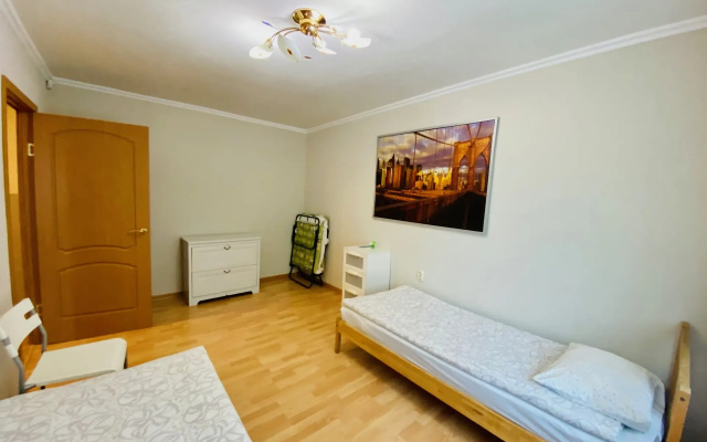 Apartamenty Tihij centr Karla Marksa 7a
