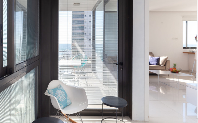 Design 3 Bdr Apartment Sea View - Beach Side #TL5