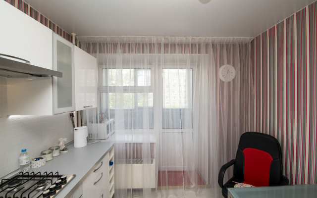 Na Narodnoy 52 Flat