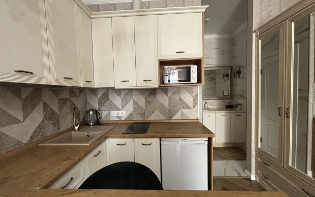 Апартаменты Семейная студия Люкс Монро