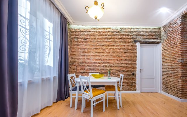 Апартаменты H&B apartments Beridze II