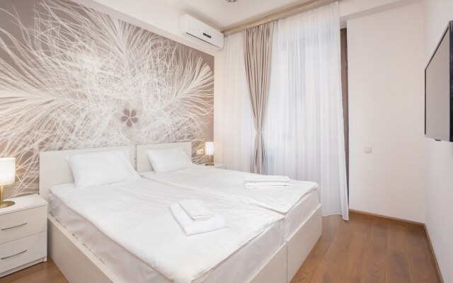 Апартаменты Stay Inn on Buzand Str. 17-36