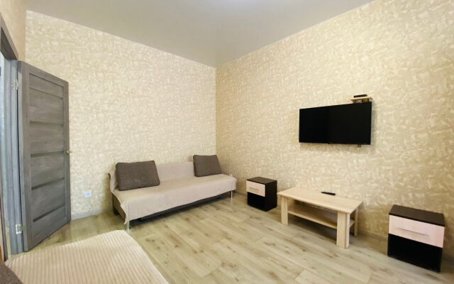 Vadima Podbelskogo 97/5 Apartments