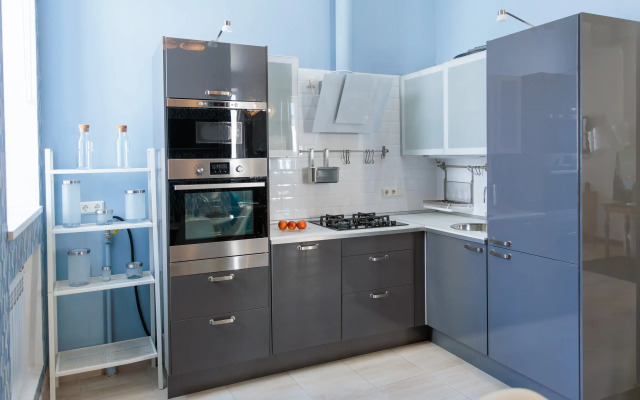 Апартаменты MyHomeYourHome на Гончарной 13