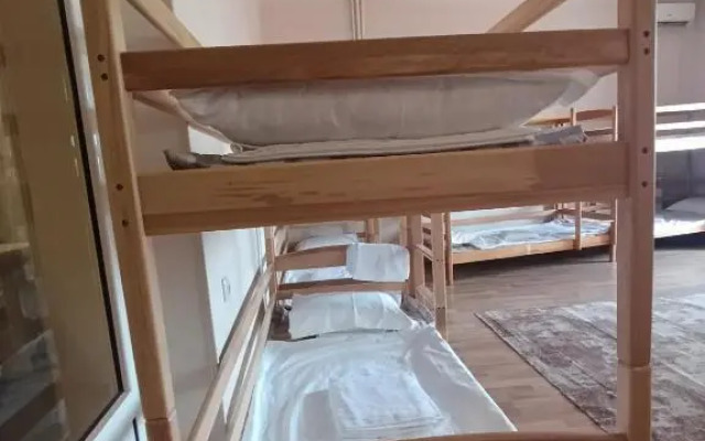 Dreamer's Den Hostel and Tours Hostel