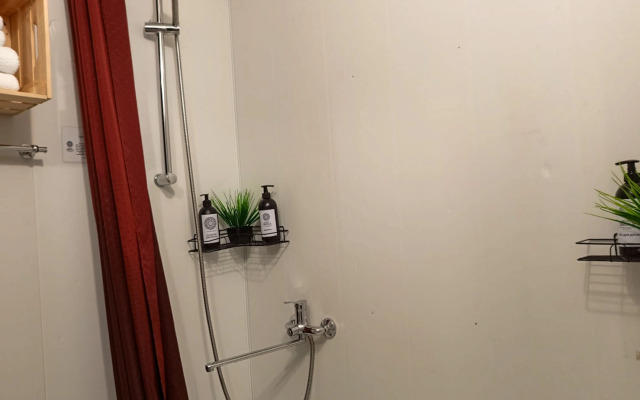 Апартаменты Студия в Микрорайоне Строителей