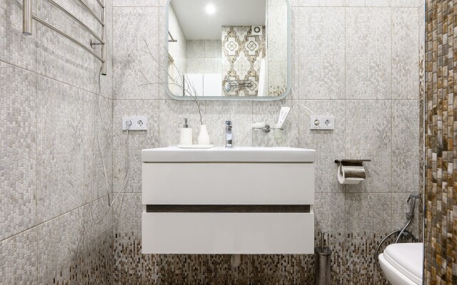 Uyutnaya s balkonom i vidom na gory. Kvatro 119 Apartments Flat