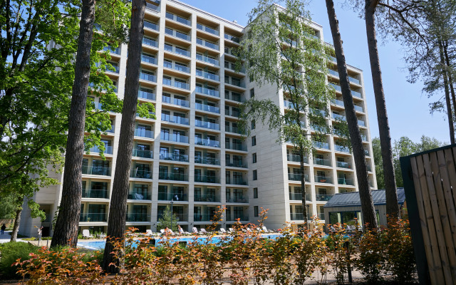 S Vidom Na Basseyn Apartments